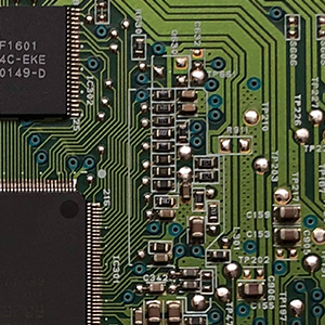 貼片電容器生產廠家選擇除了看資質還要關注哪些？